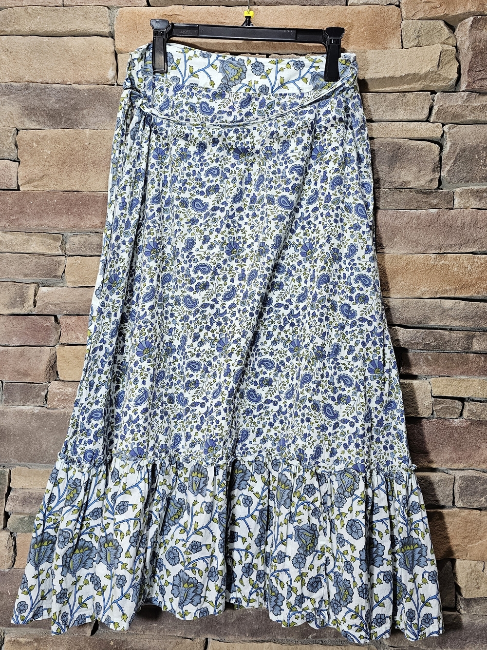 Sundance Blue Floral Blue Wrap Midi Skirt Size 12 - Picture 7 of 10